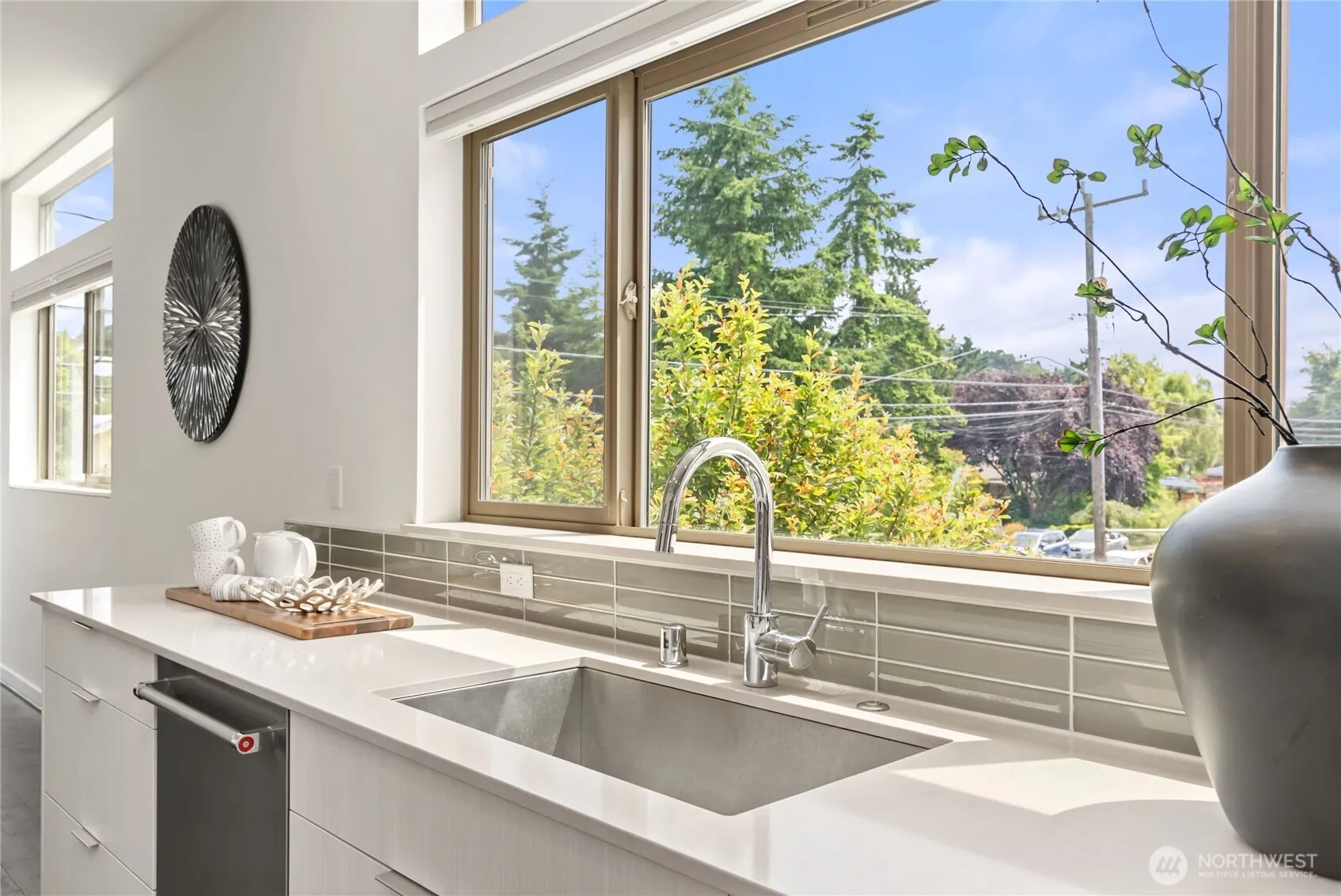 Property photo for 3027 62 Avenue Sw, Seattle photo 3