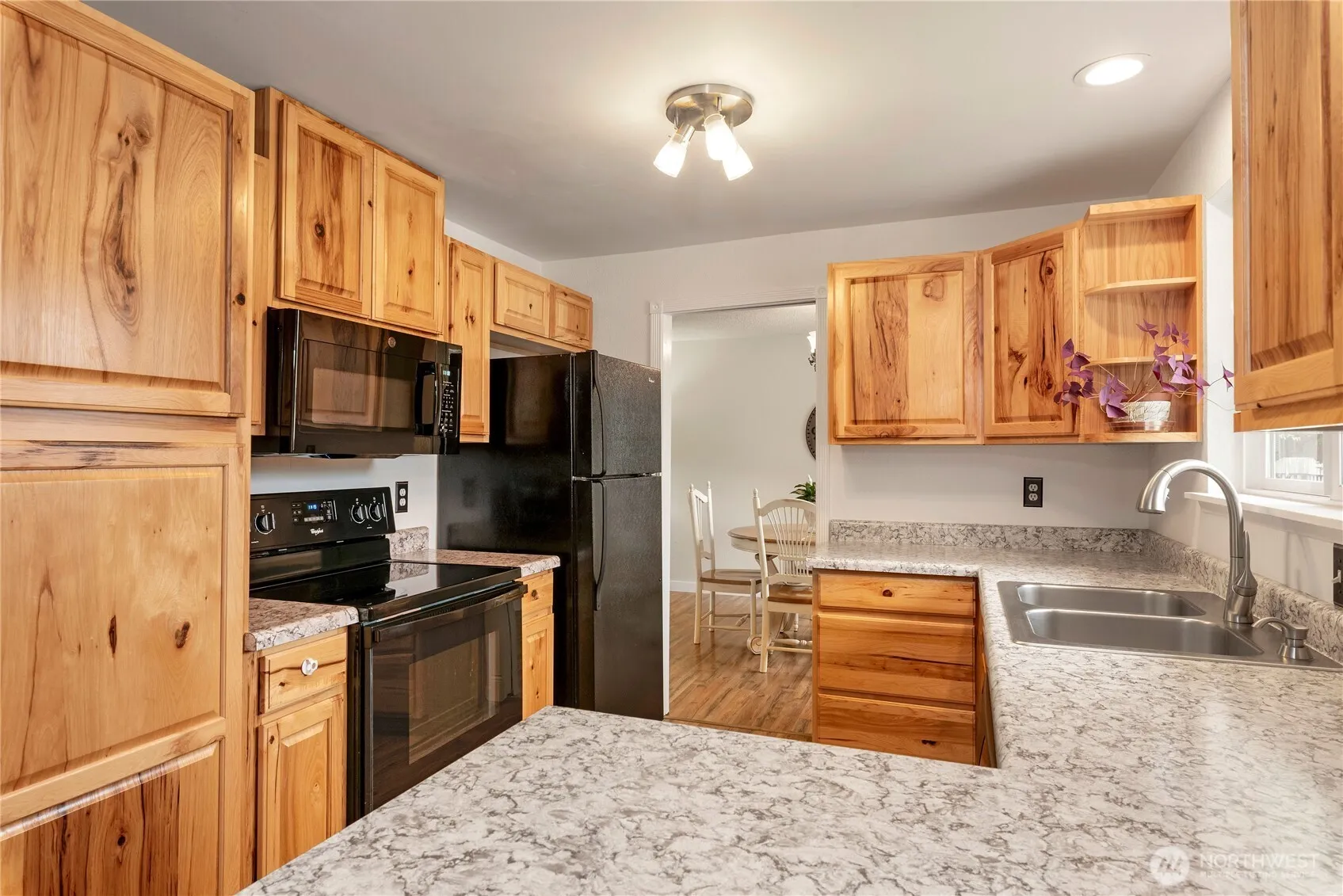 Property photo for 717 16th Street Sw, Puyallup photo 4
