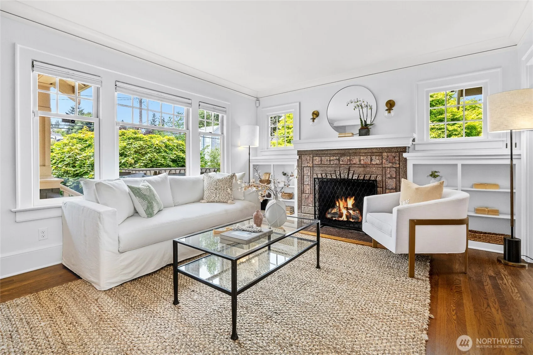 Property photo for 7016 Fremont Avenue N, Seattle photo 5
