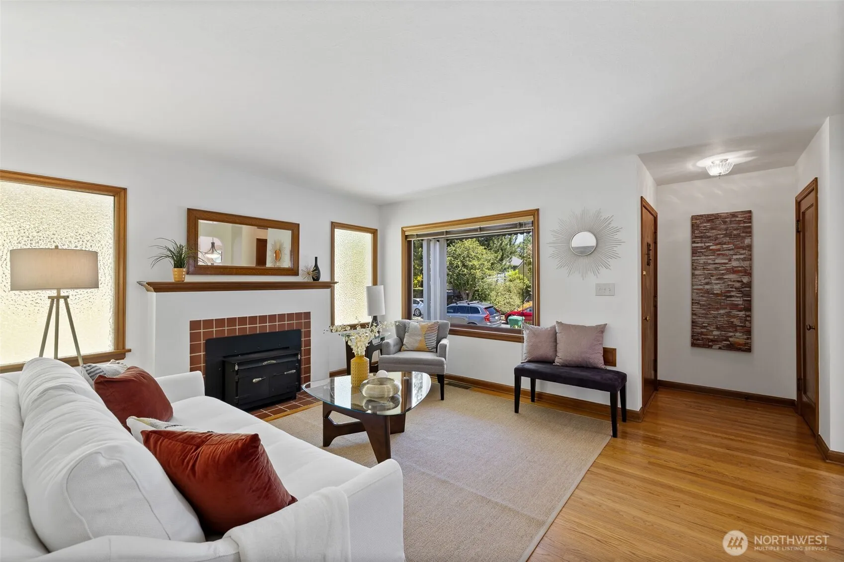 Property photo for 8339 21st Avenue Nw, Seattle photo 3