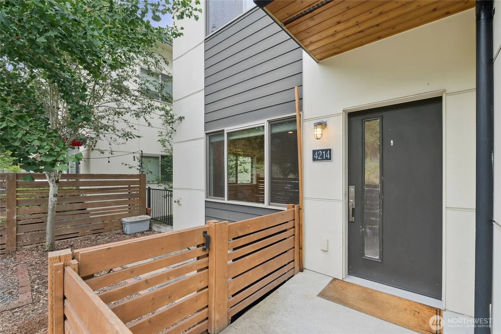 Property photo for 4214 S Trenton Street, Seattle