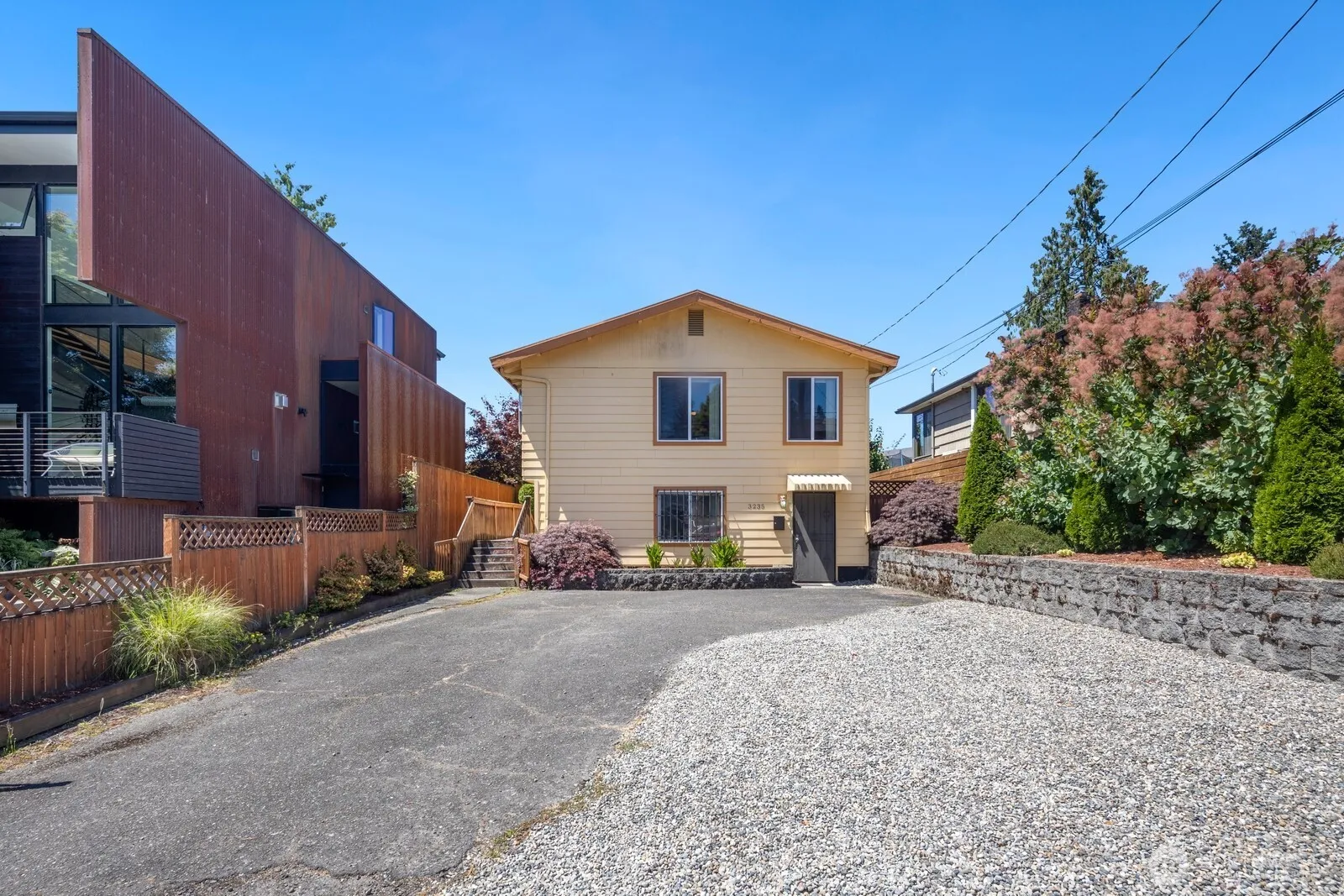 Property photo for 3235 33rd Avenue S, Seattle photo 3