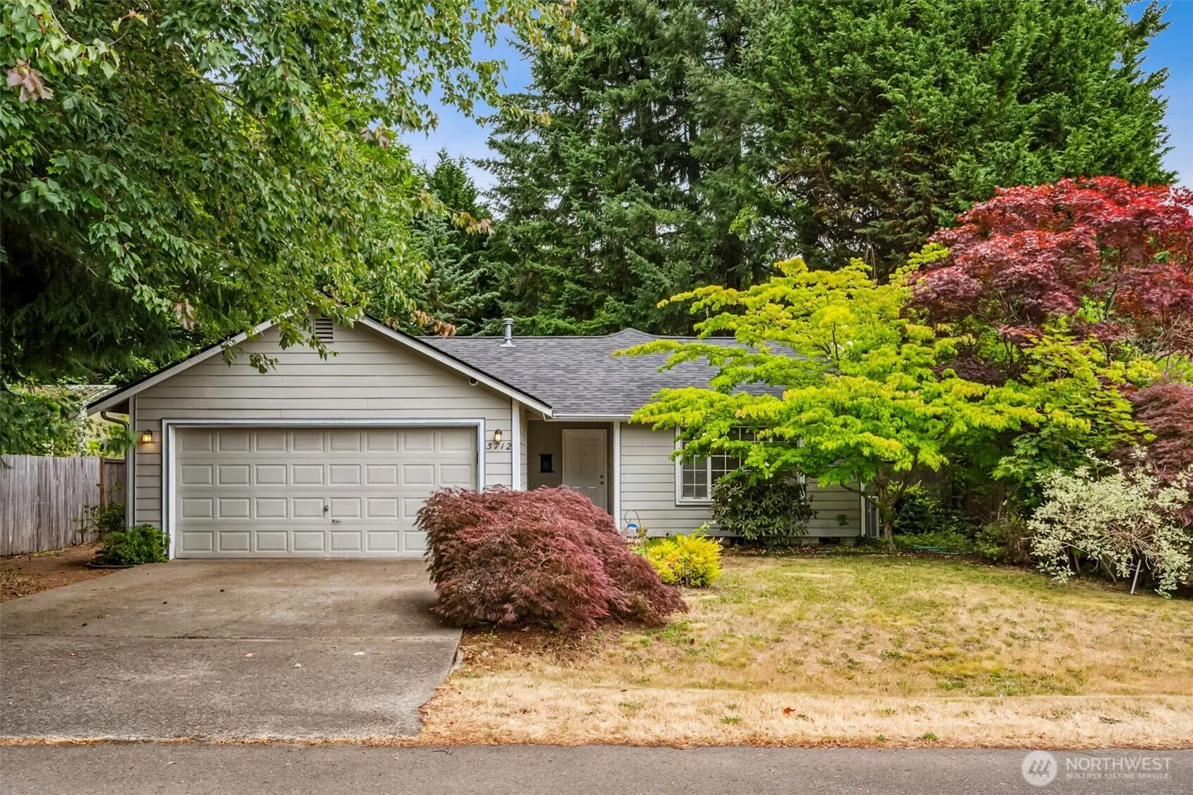 Property photo for 3712 Entrada Drive Ne, Olympia photo 2