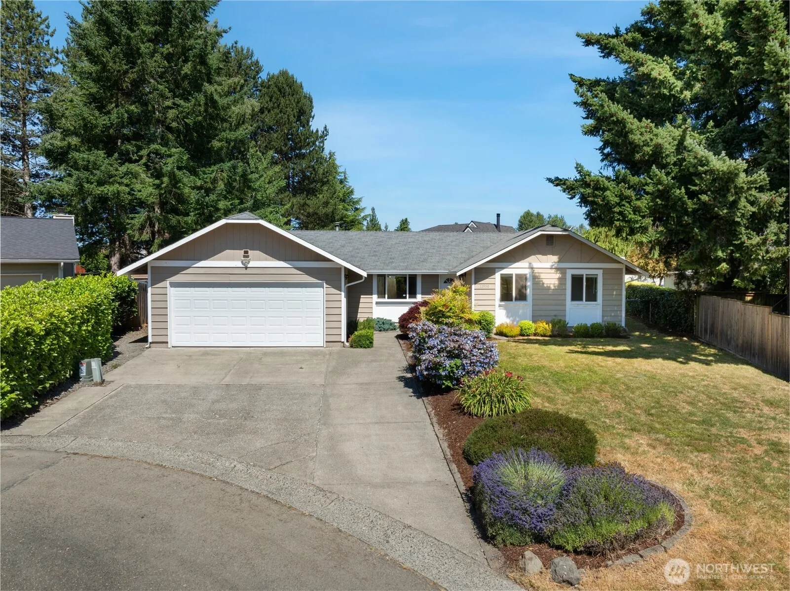 Property photo for 11950 Se 253rd Street, Kent