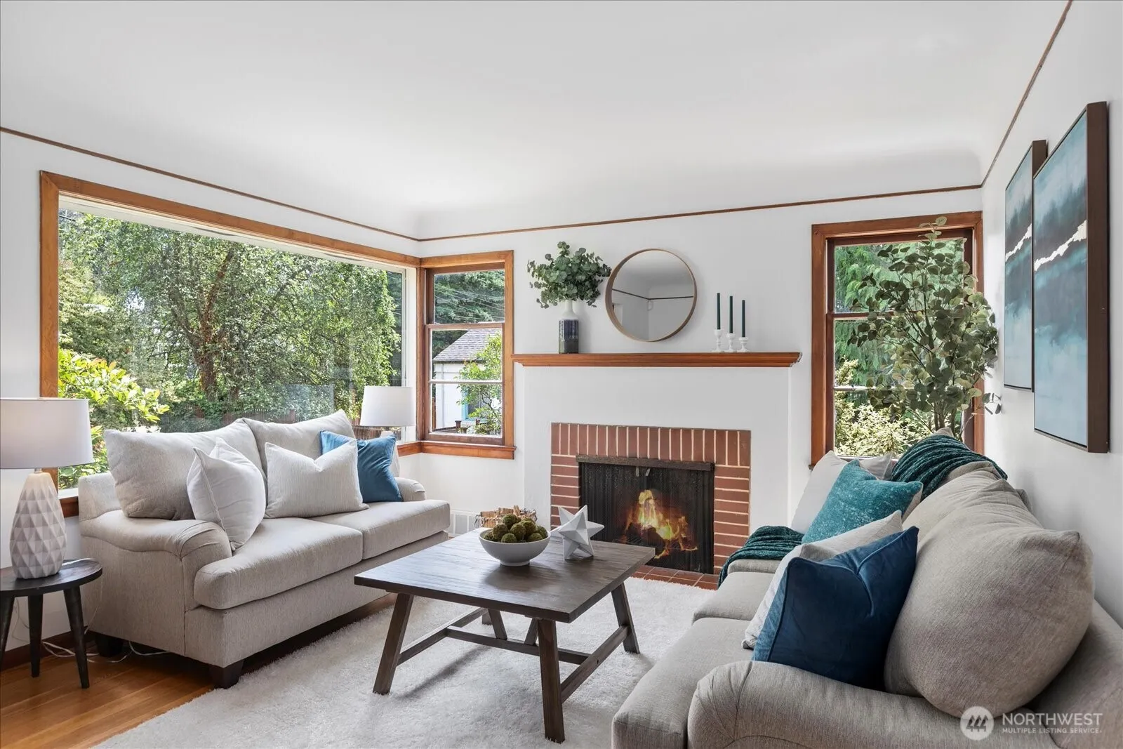 Property photo for 10417 20th Avenue Ne, Seattle photo 5