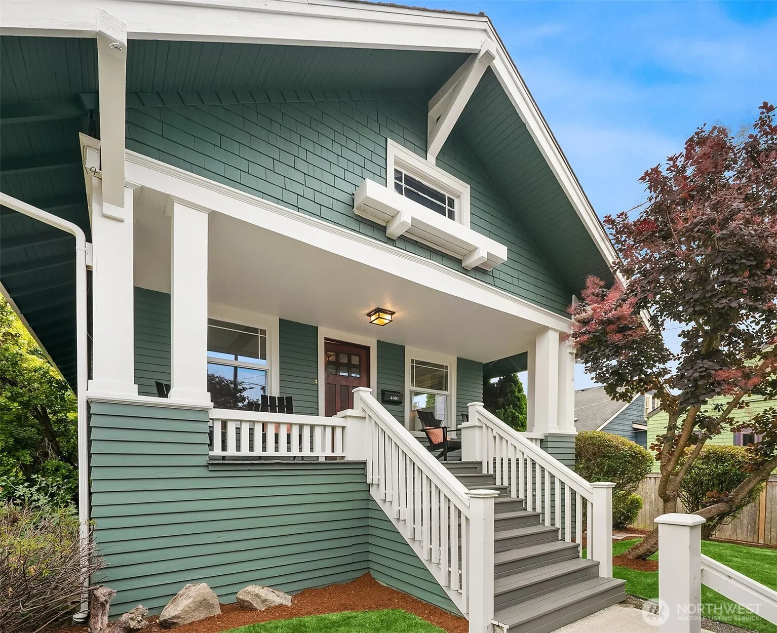 Property photo for 4010 Interlake Avenue N, Seattle photo 2