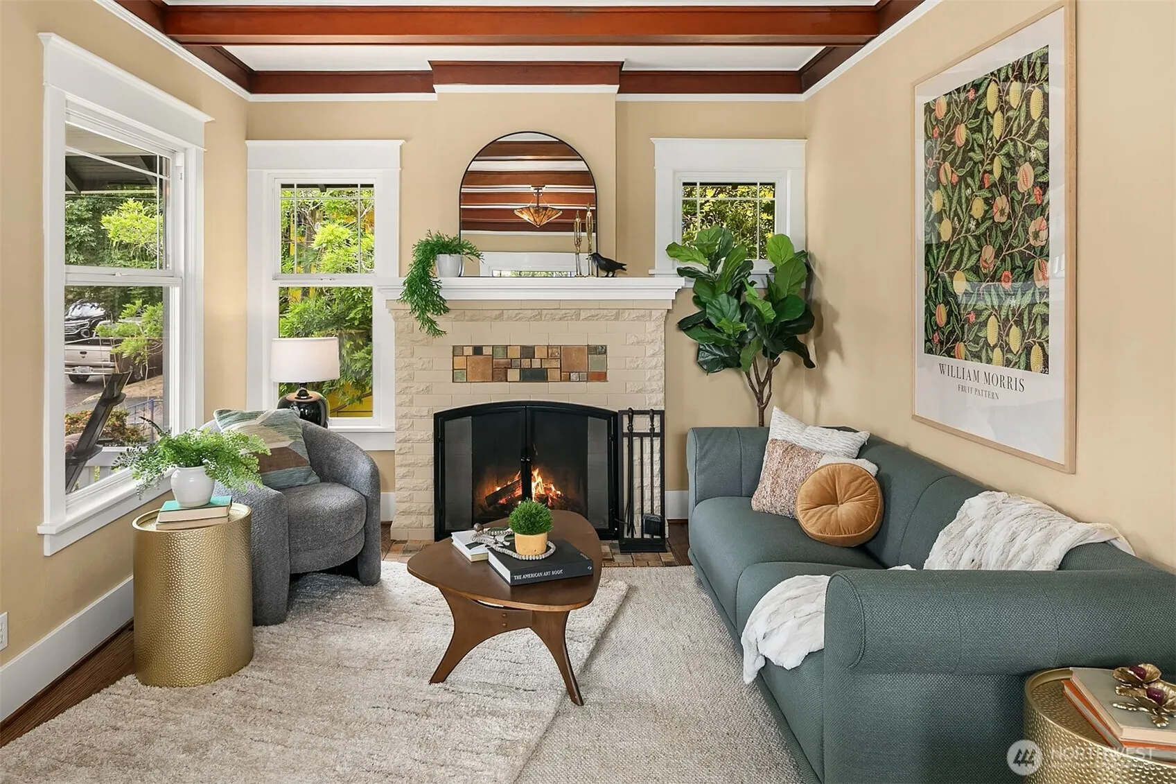 Property photo for 4010 Interlake Avenue N, Seattle photo 4