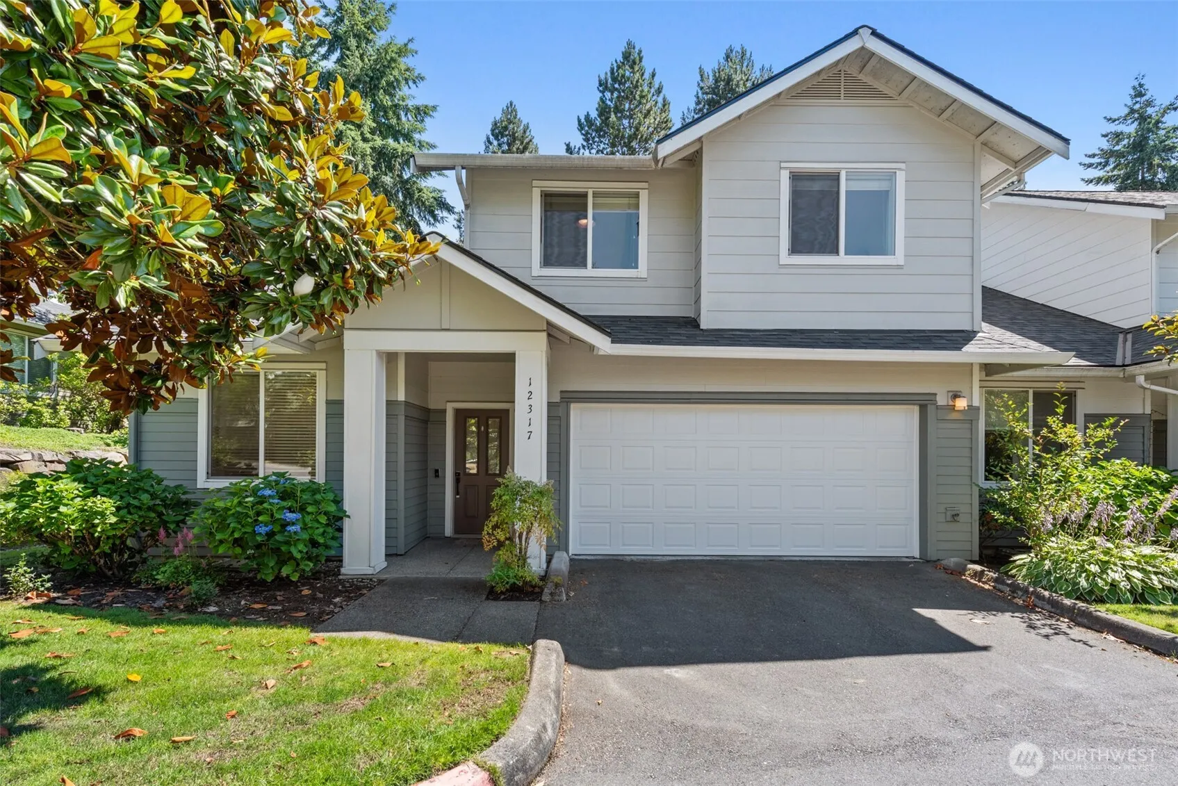 Property photo for 12317 Ne 109th Way, Kirkland