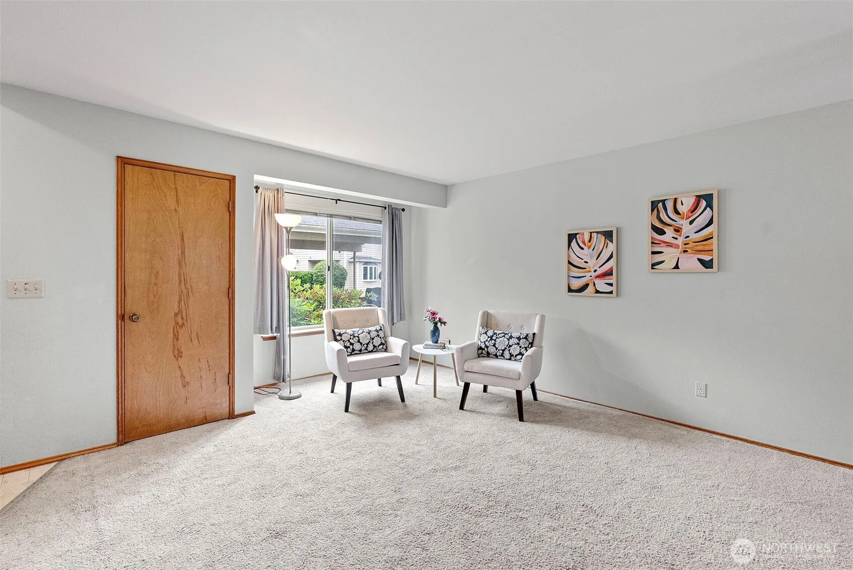 Property photo for 5708 Wisteria Lane Ne, Bremerton photo 2