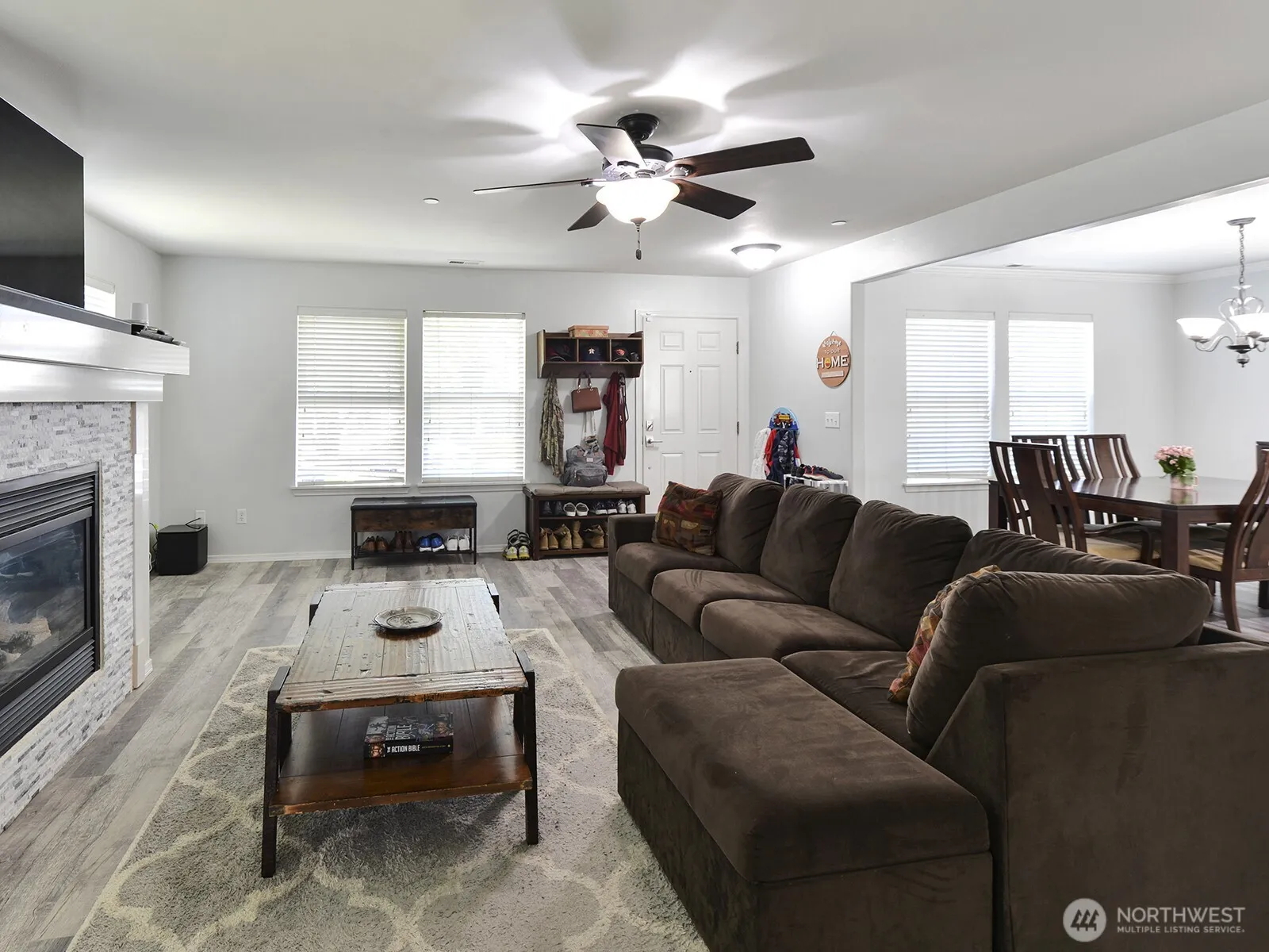 Property photo for 3073 Hoffman Hill Boulevard, Dupont photo 4