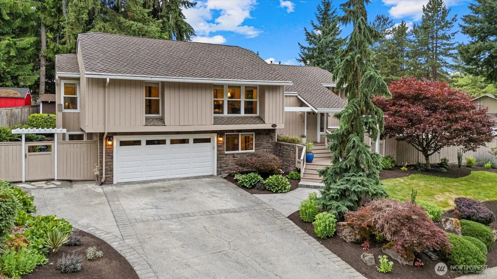 Property photo for 7525 144th Avenue Ne, Redmond photo 2