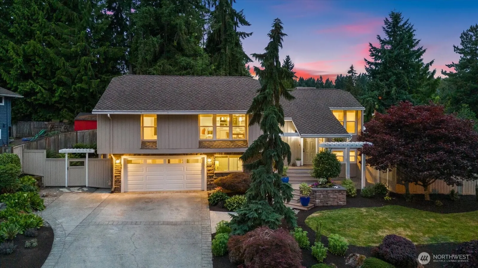 Property photo for 7525 144th Avenue Ne, Redmond