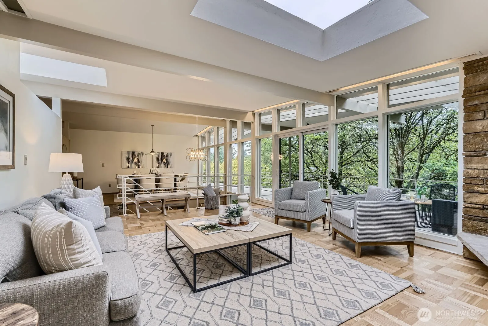 Property photo for 9401 45th Avenue Ne, Seattle