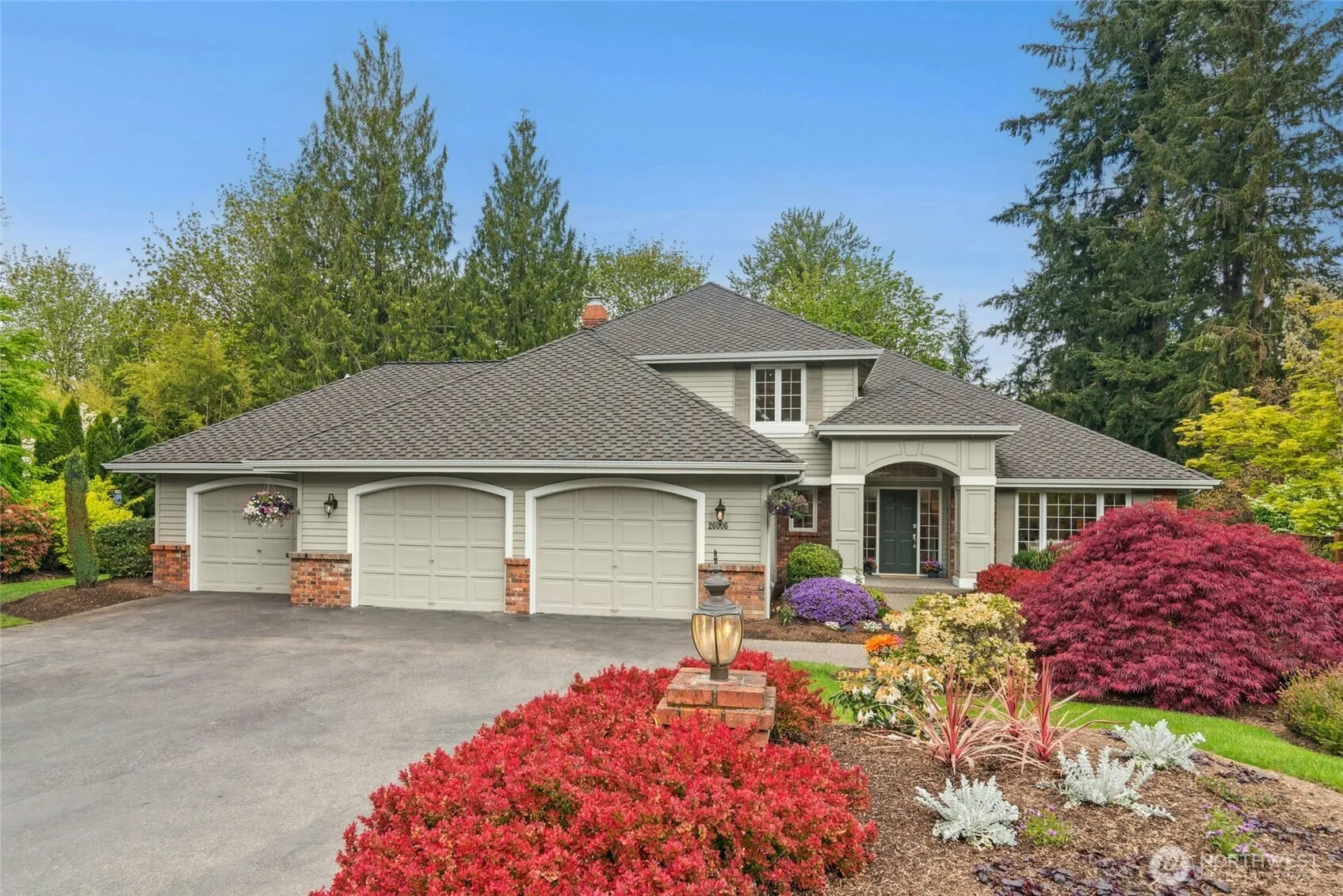 Property photo for 26006 Ne 27th Drive, Redmond