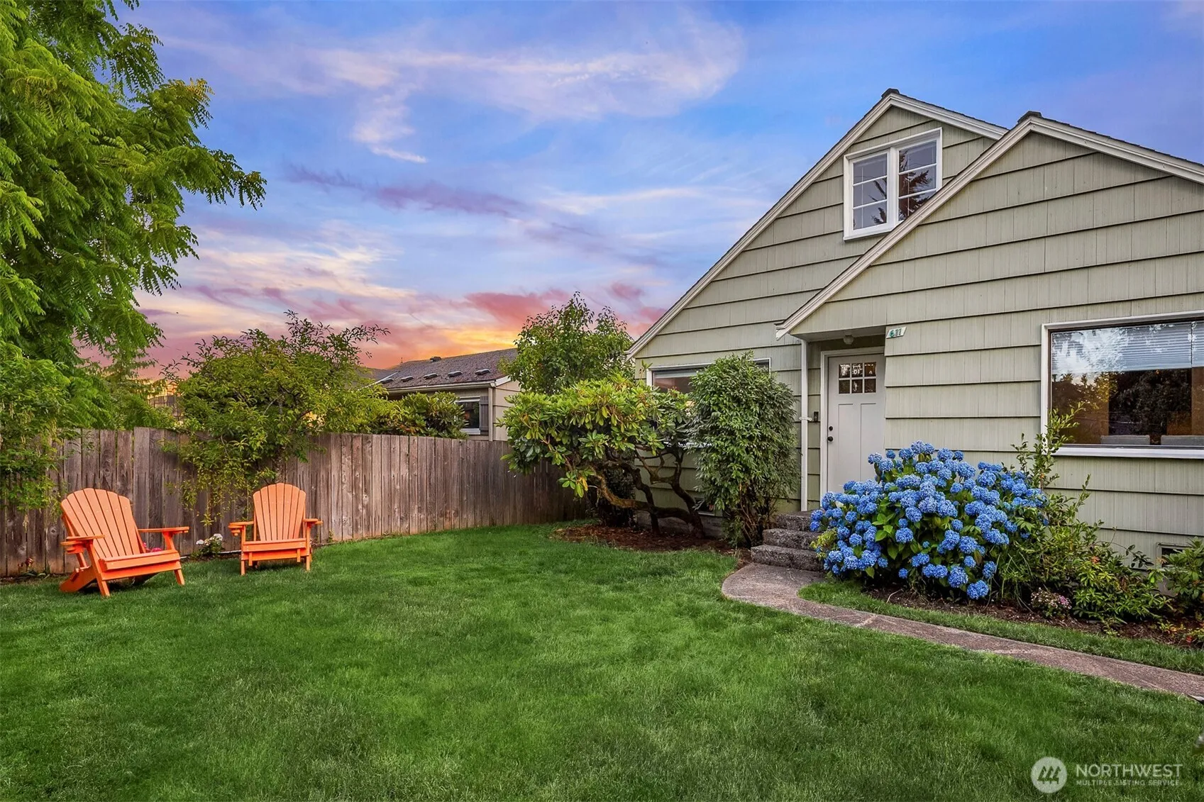 Property photo for 611 N 143rd Street, Seattle photo 2