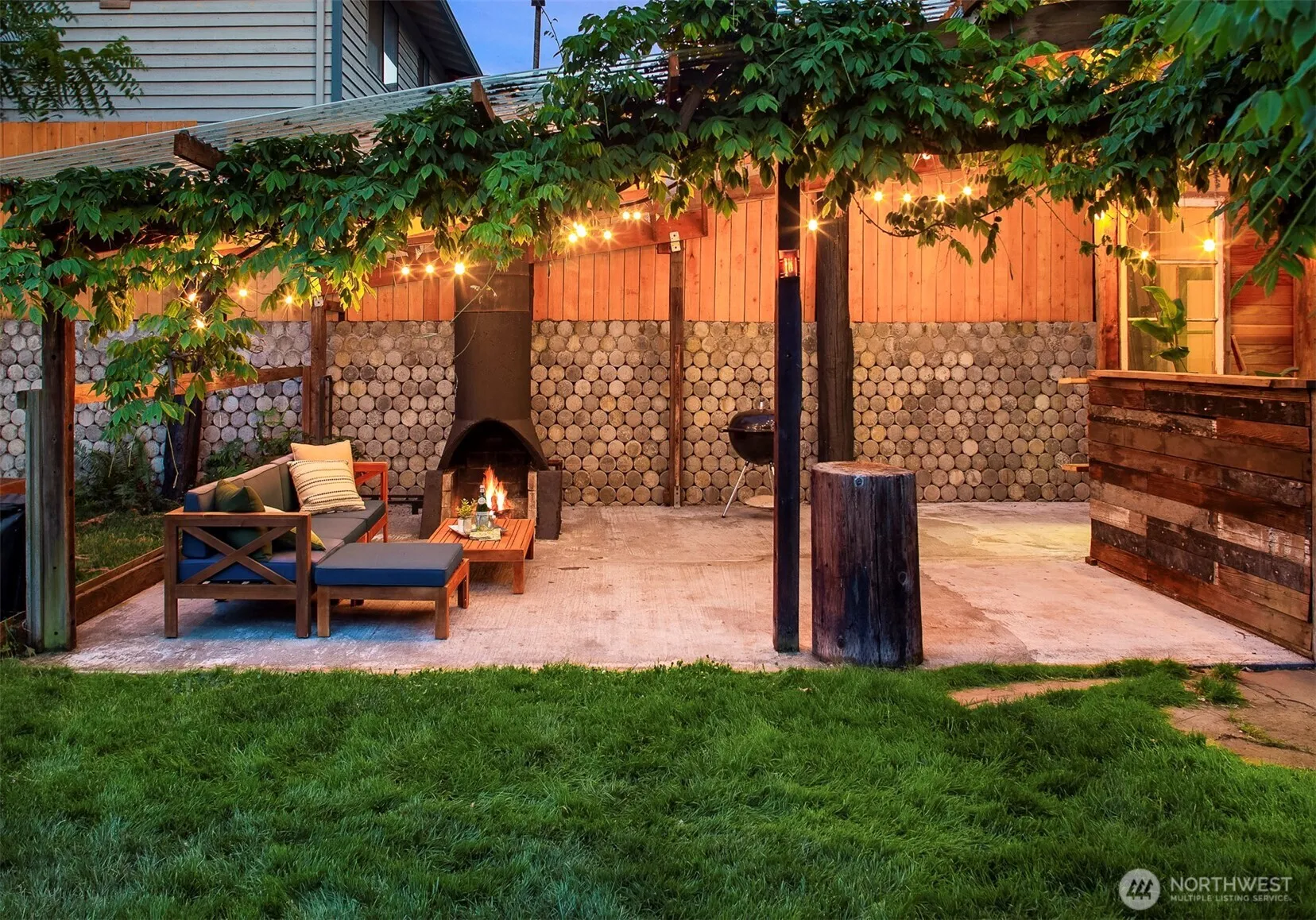 Property photo for 611 N 143rd Street, Seattle photo 5