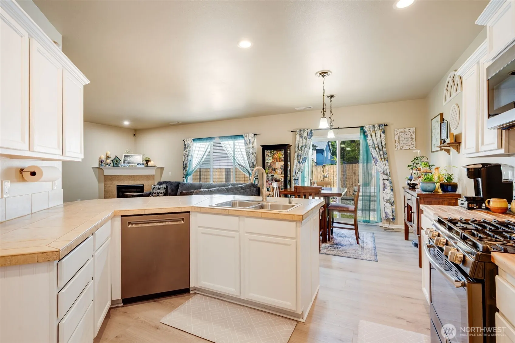 Property photo for 7305 183rd Street E, Puyallup photo 4