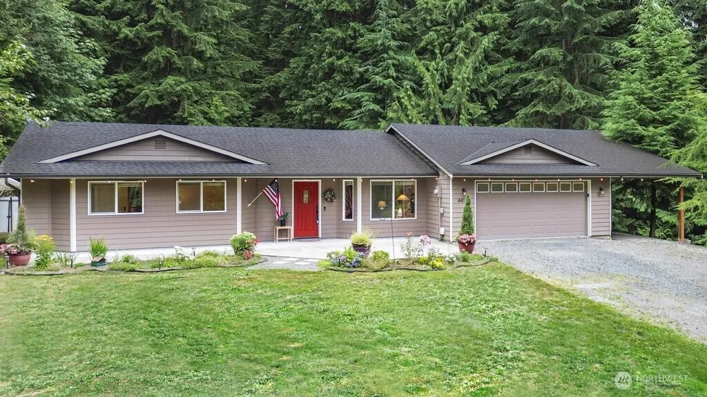 Property photo for 4411 Se 211th Avenue, Snohomish