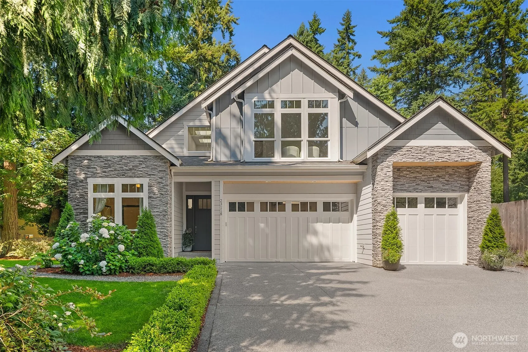 Property photo for 23118 3rd Ave Se, Bothell