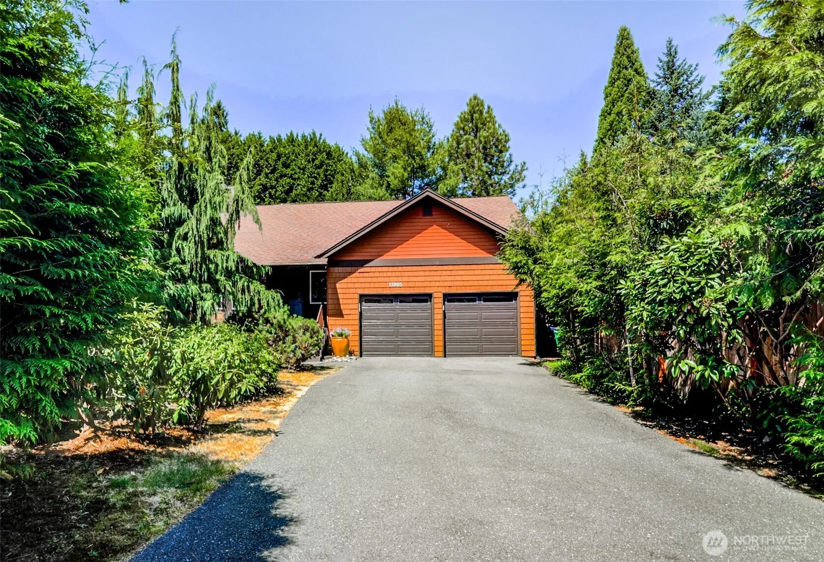 Property photo for 13905 127th Place Ne, Kirkland