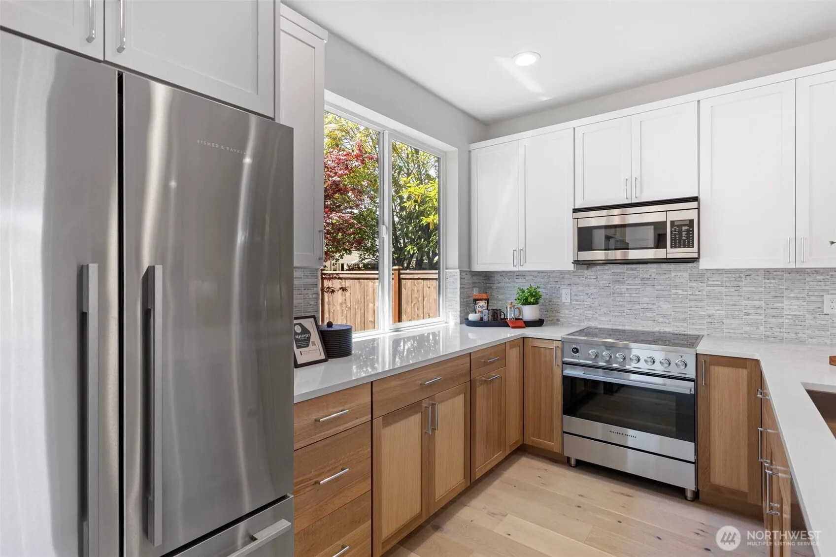 Property photo for 3810 31st Avenue W, Seattle photo 5