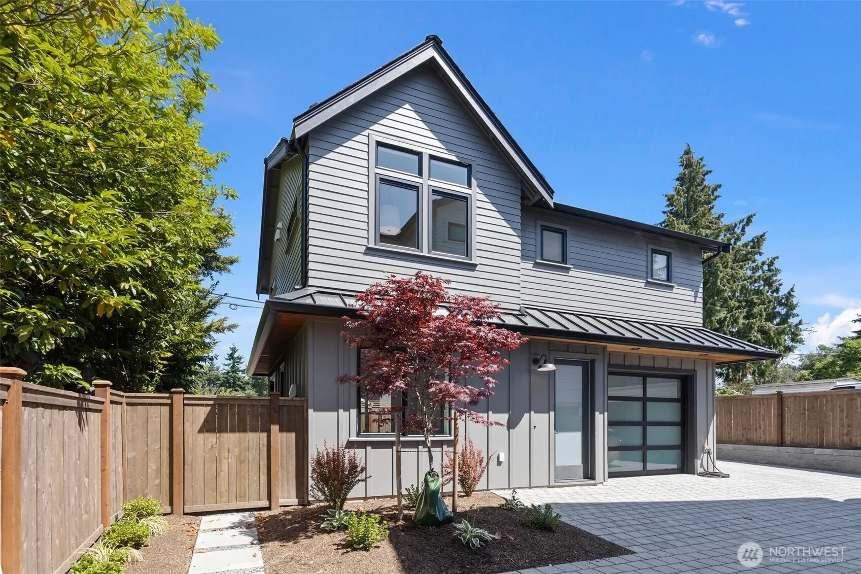 Property photo for 3810 31st Avenue W, Seattle