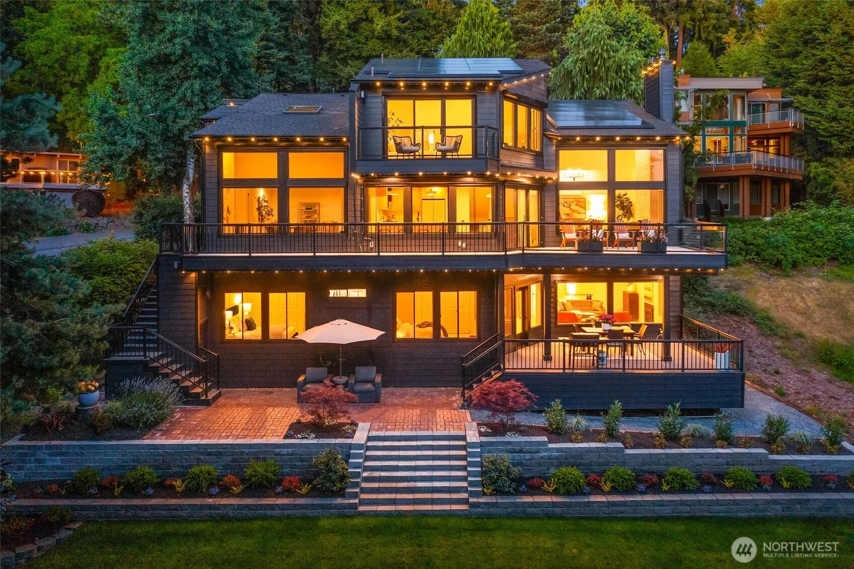 Property photo for 11637 72nd Place Ne, Kirkland