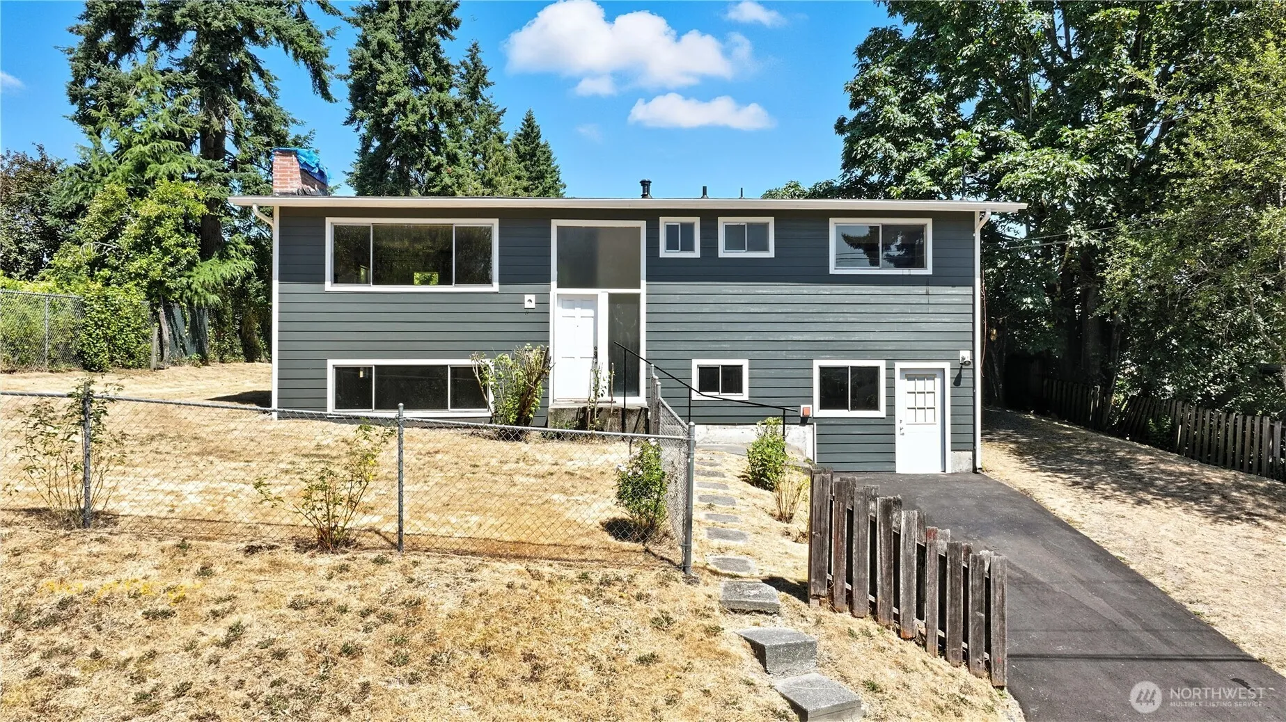 2927 203rd Street Sw, Lynnwood