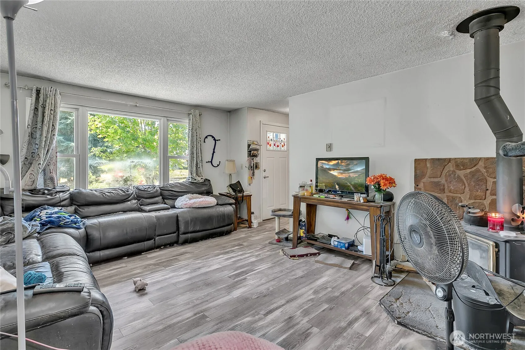 Property photo for 15414 121st Avenue Ct E, Puyallup photo 3