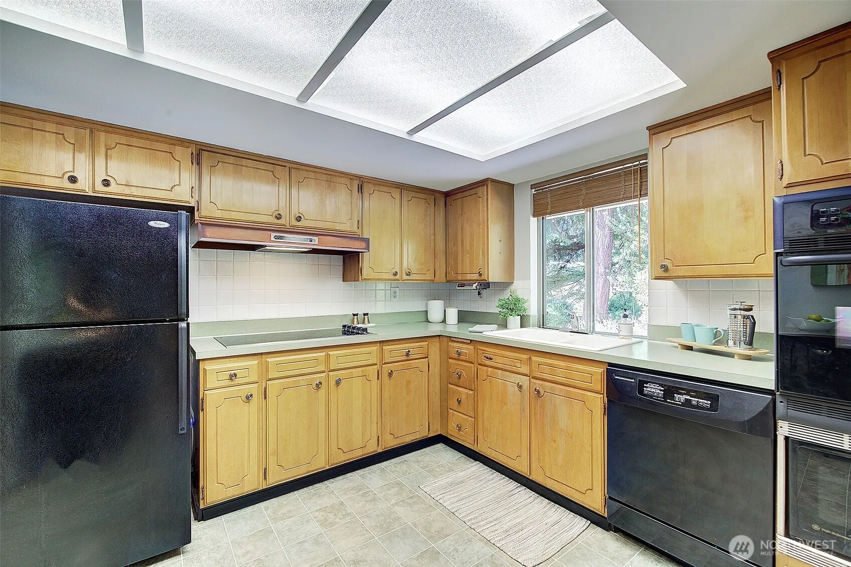 Property photo for 14033 118th Avenue Ne, Kirkland photo 5