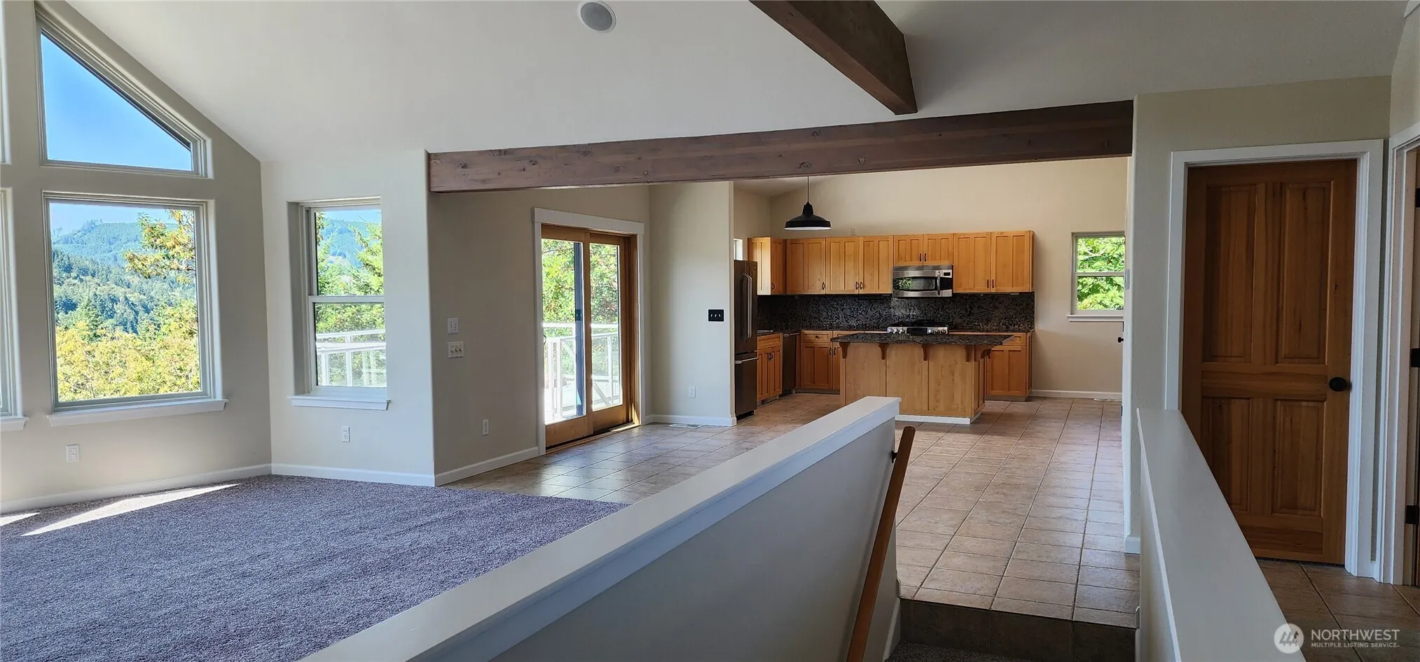 Property photo for 1936 Summit Lake Shore Rd Nw, Olympia photo 4