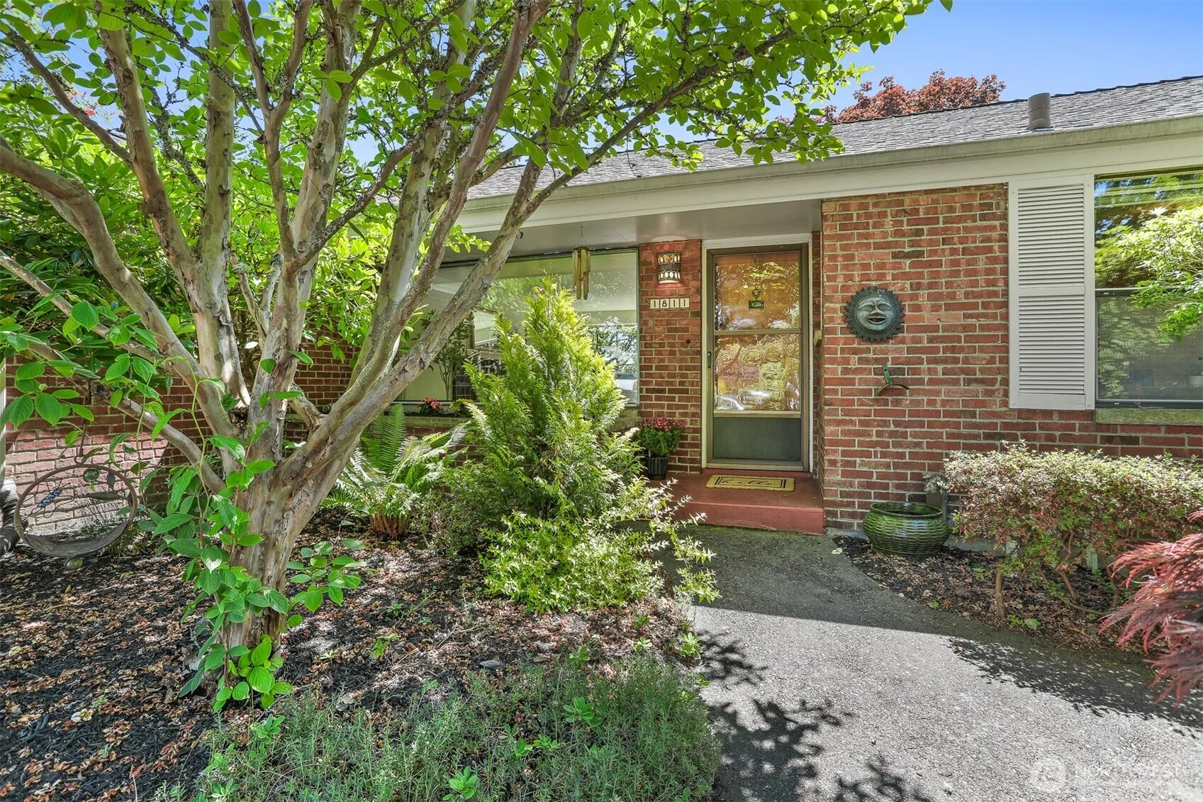 Property photo for 1811 Nw 95th Street, Seattle