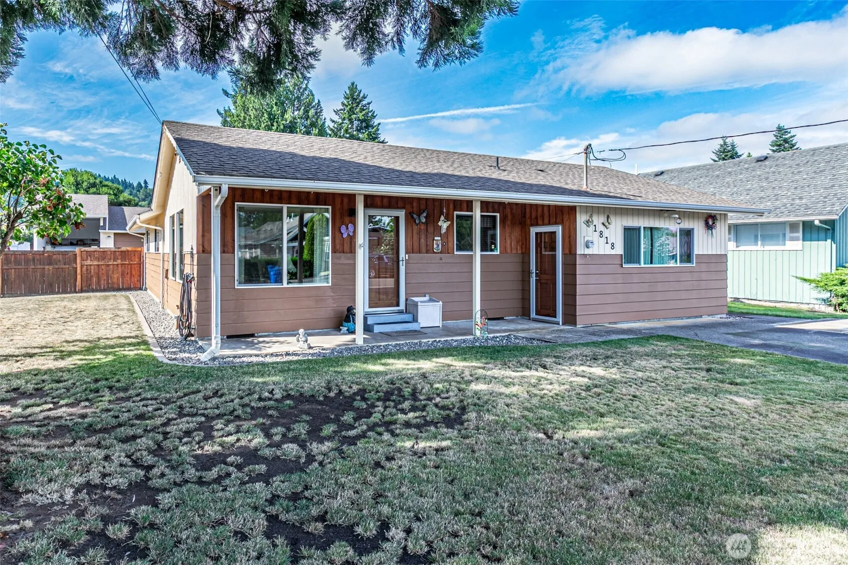 Property photo for 1818 9th Avenue Se, Puyallup photo 3