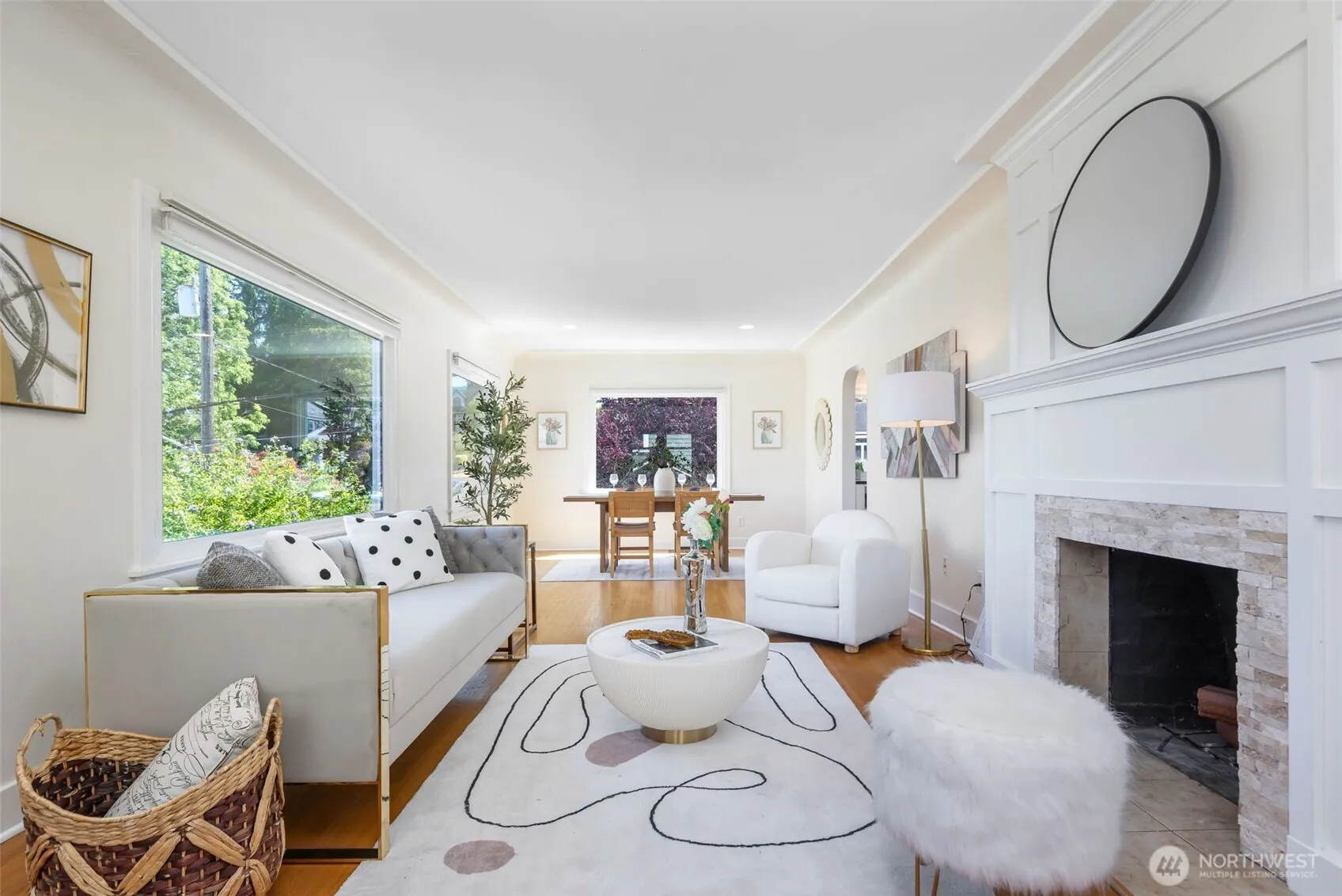 Property photo for 6303 Evanston Avenue N, Seattle photo 5