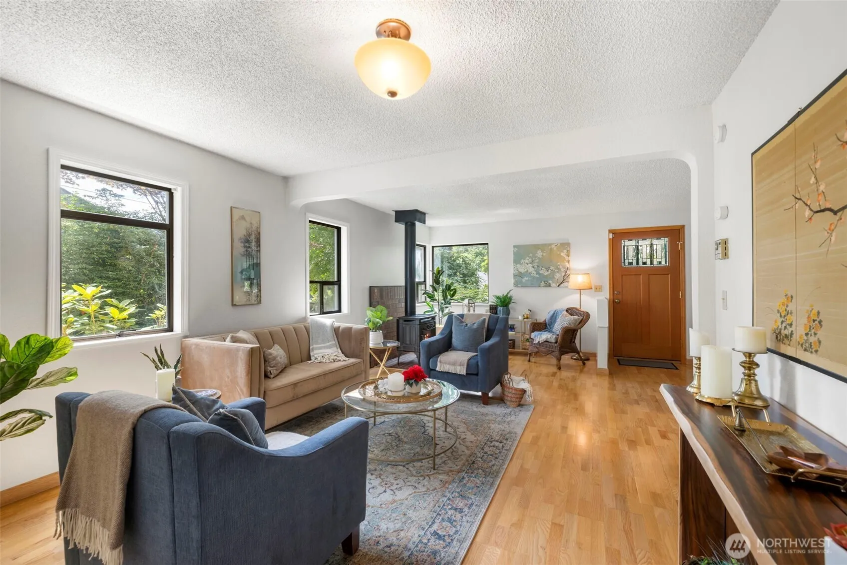 Property photo for 11706 40th Ave Ne, Seattle photo 3