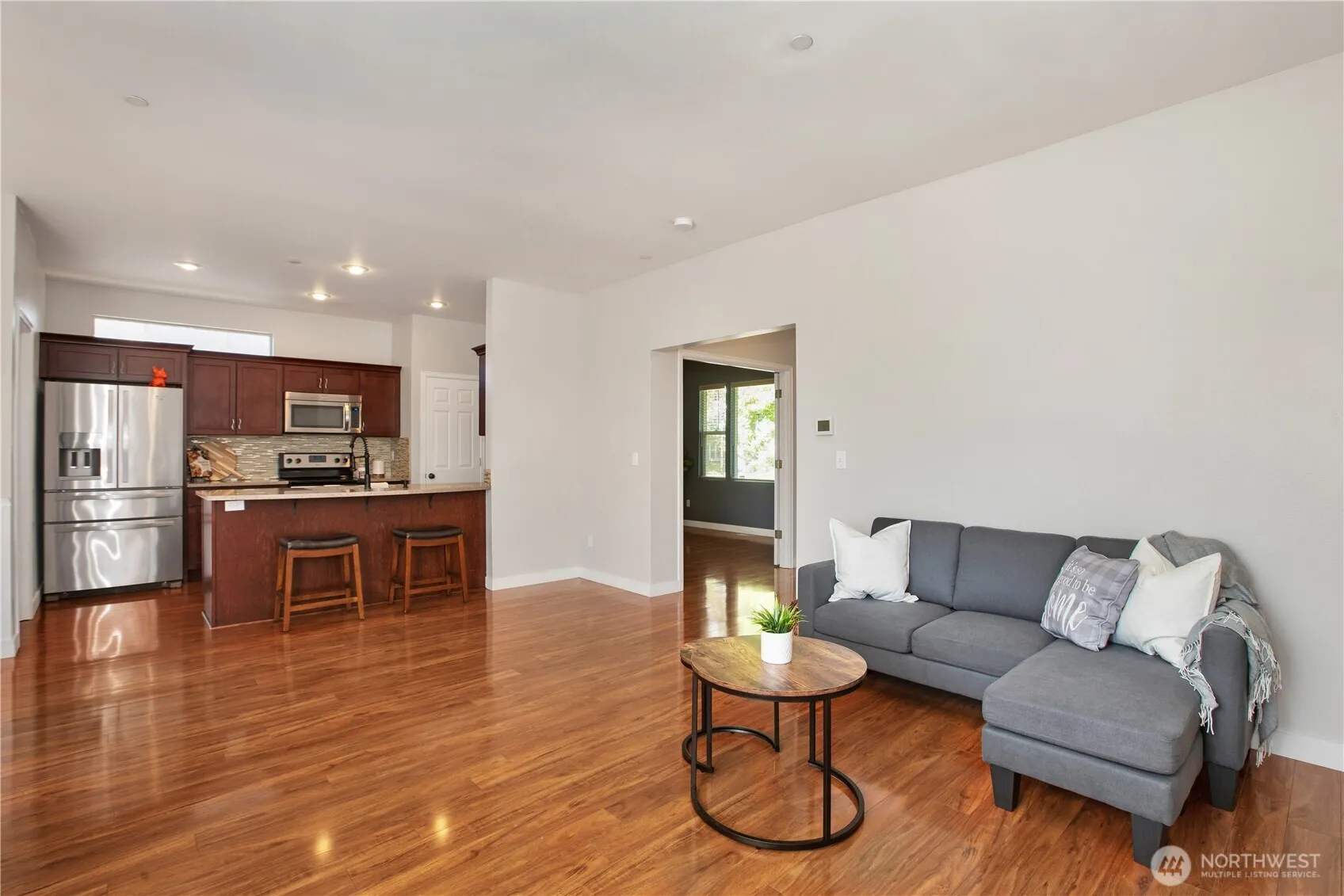 Property photo for 2025 Palisade Blvd, Dupont photo 5