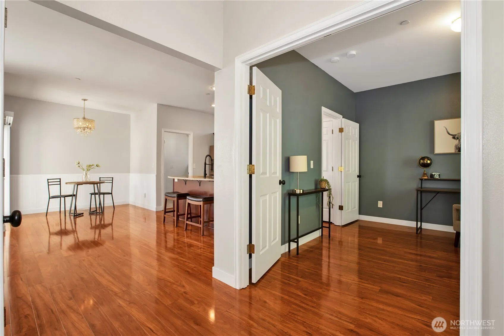 Property photo for 2025 Palisade Blvd, Dupont photo 3