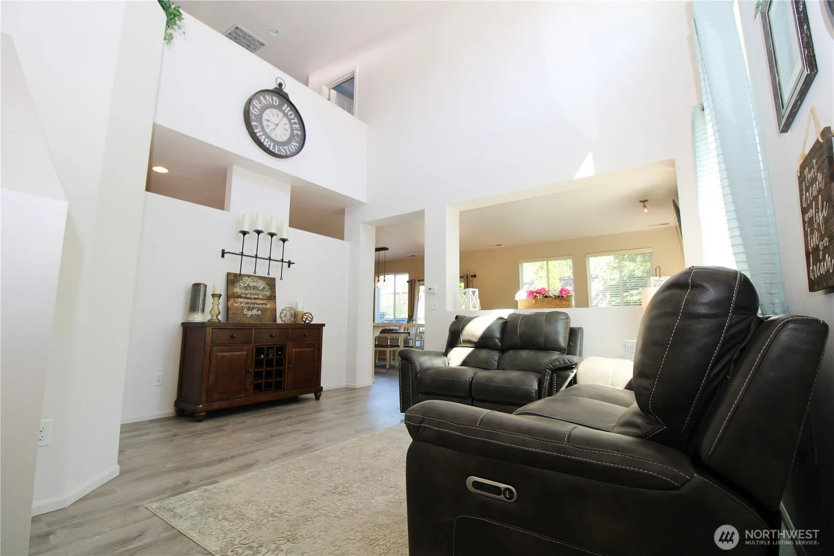 Property photo for 2715 65th Street Se, Auburn photo 4