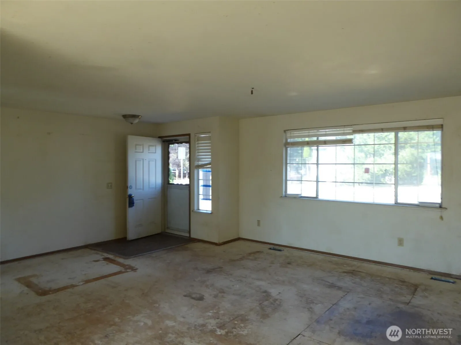 Property photo for 11931 51st Avenue Ne, Marysville photo 5