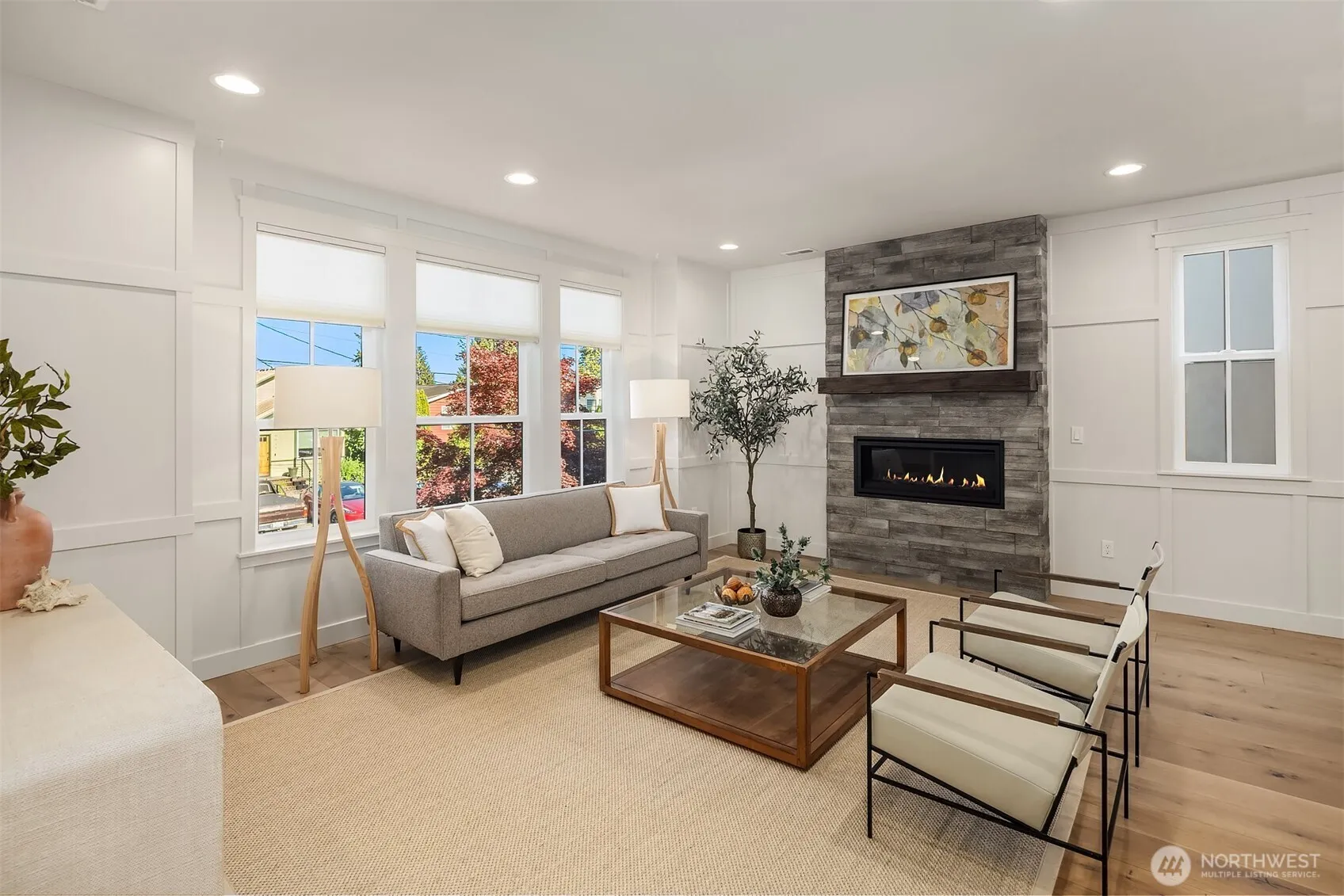 Property photo for 8841 Dibble Avenue Nw, Seattle photo 4