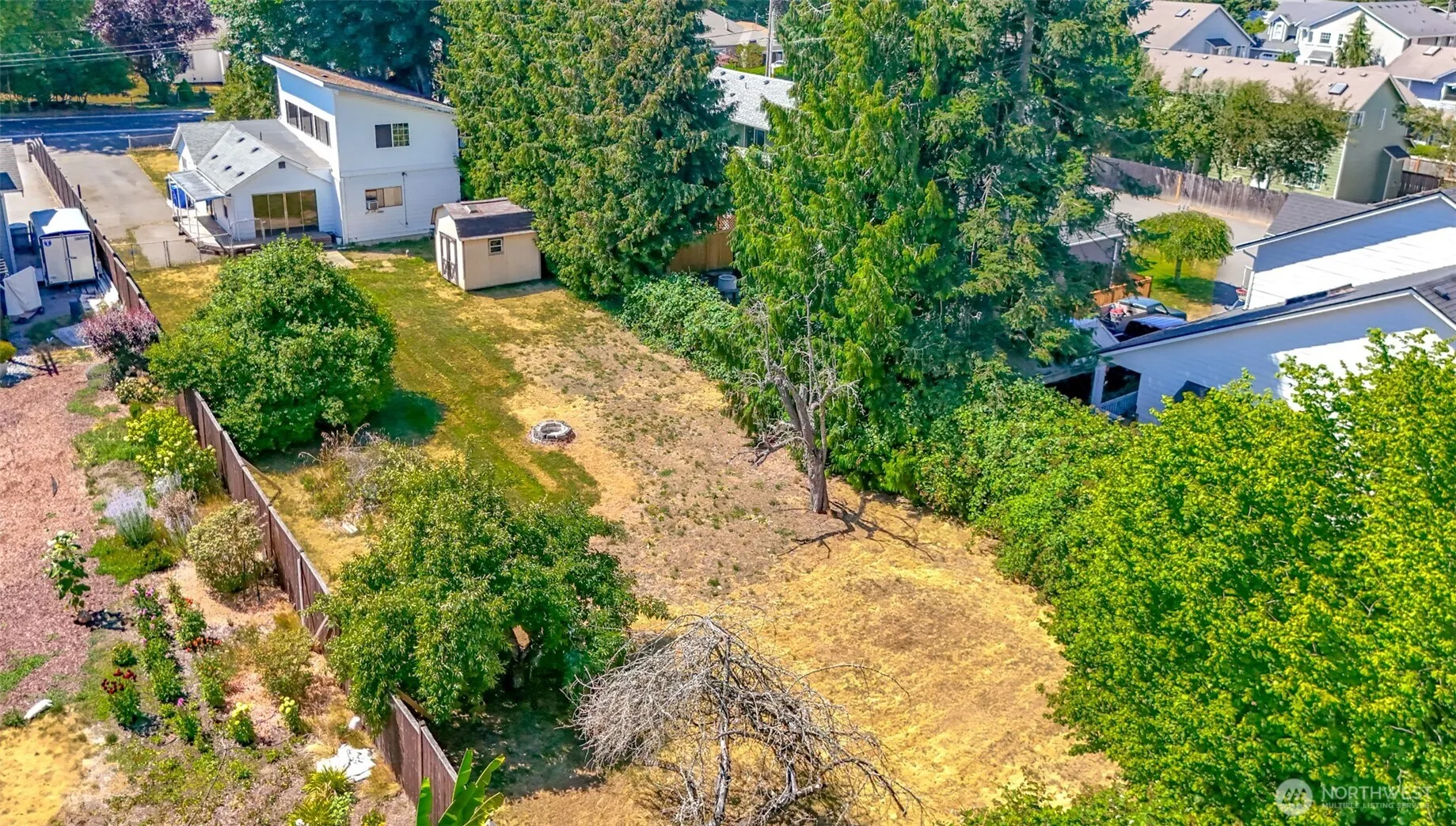 Property photo for 1632 Aberdeen Avenue Ne, Renton photo 5