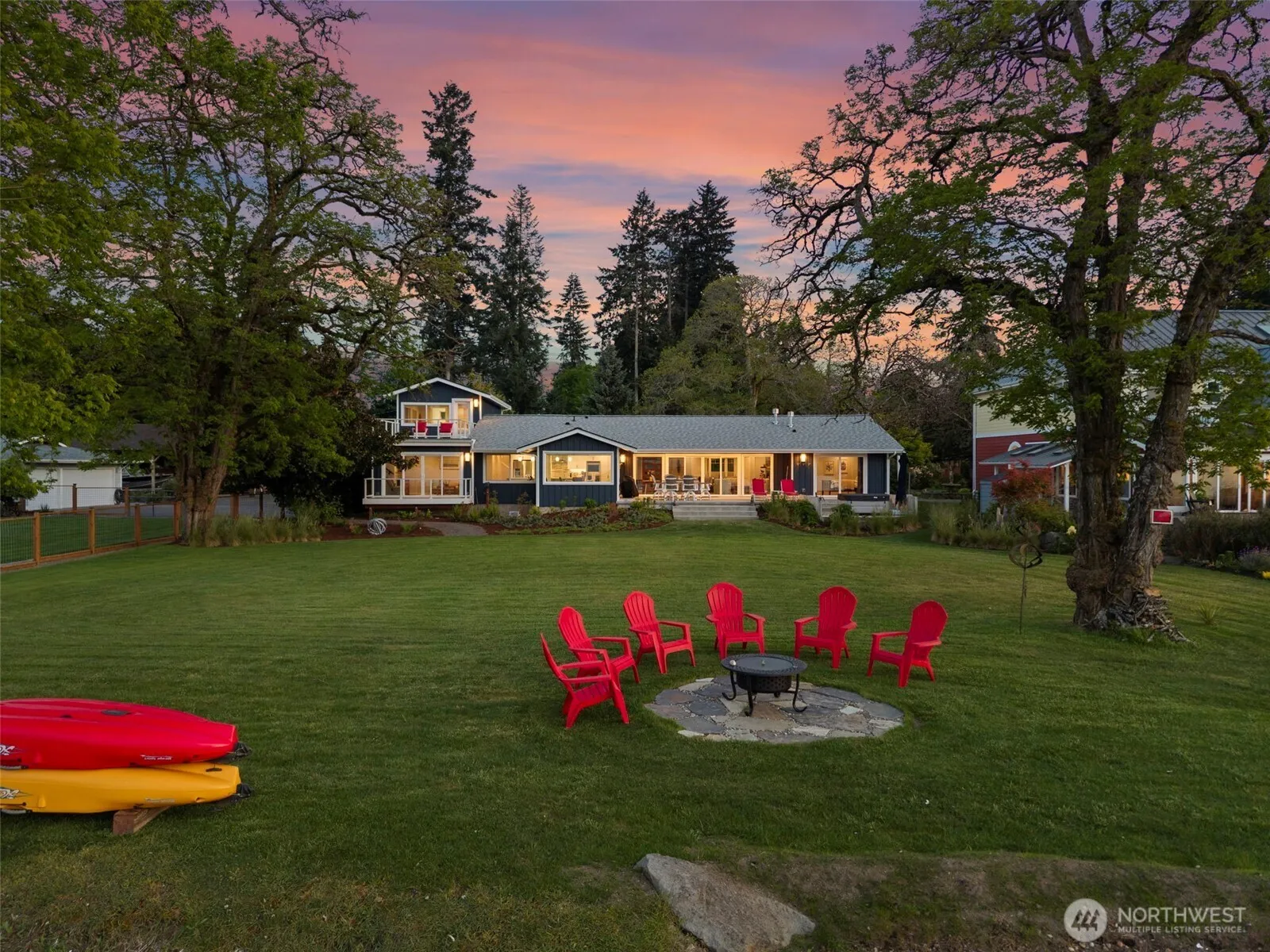 Property photo for 4354 Dyes Inlet Road Nw, Bremerton photo 2