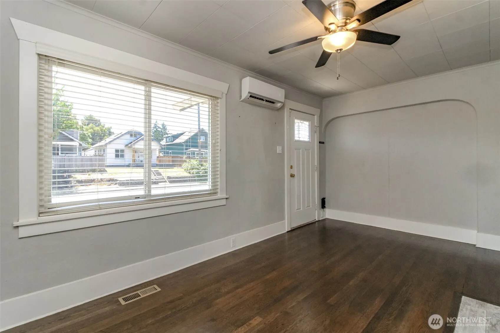Property photo for 1405 S 56th Street, Tacoma photo 4