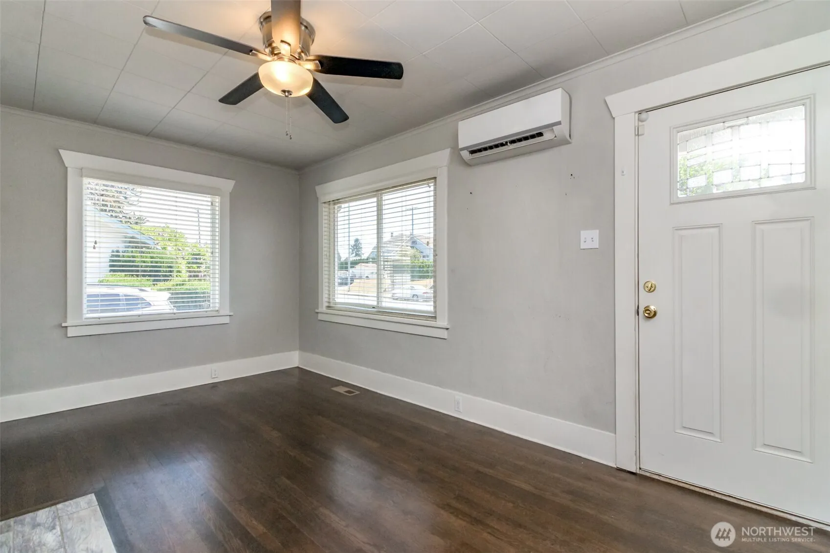 Property photo for 1405 S 56th Street, Tacoma photo 3