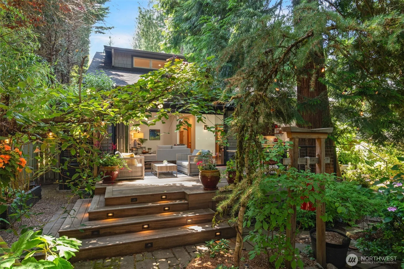 Property photo for 12518 Ne 65th Street, Kirkland