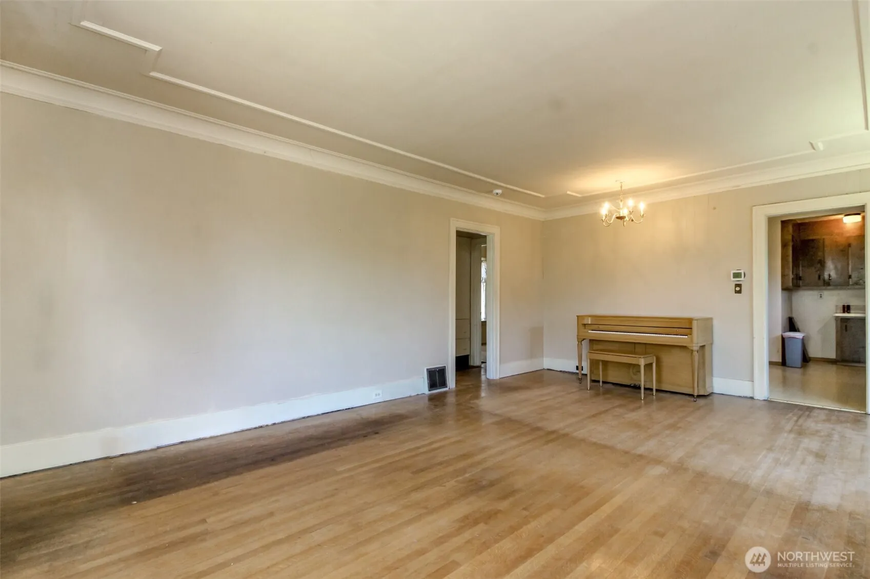 Property photo for 125 N 74th Street, Seattle photo 3