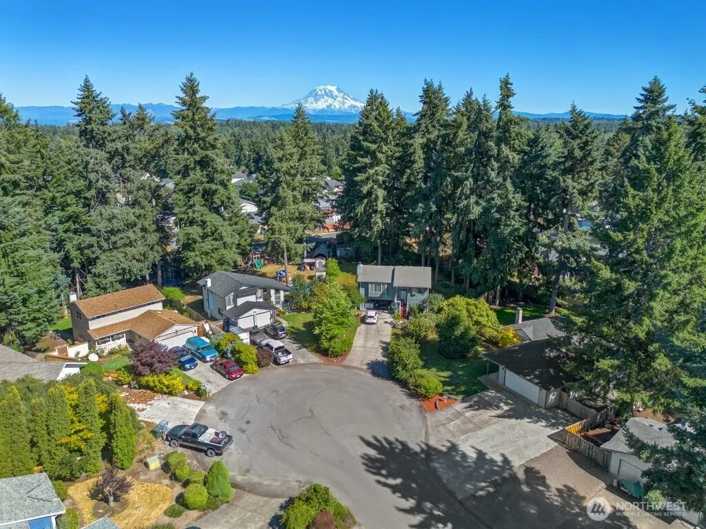 Property photo for 8106 186th Street Ct E, Puyallup photo 3