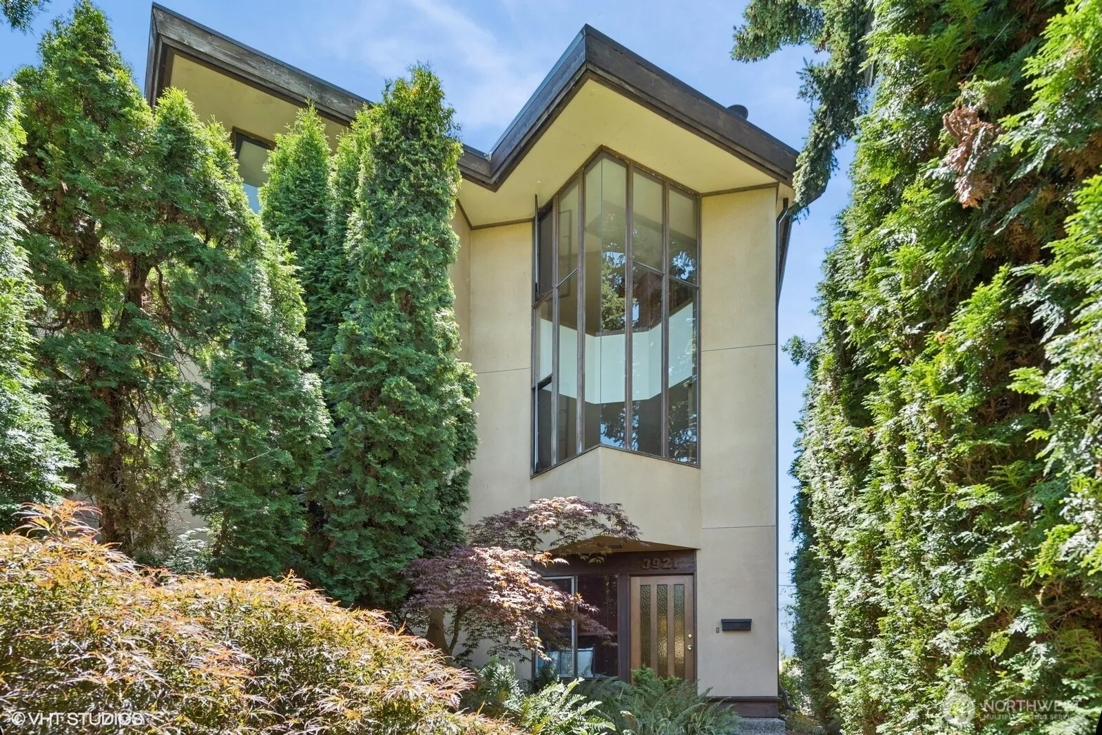 Property photo for 3921 S Angeline Street, Seattle