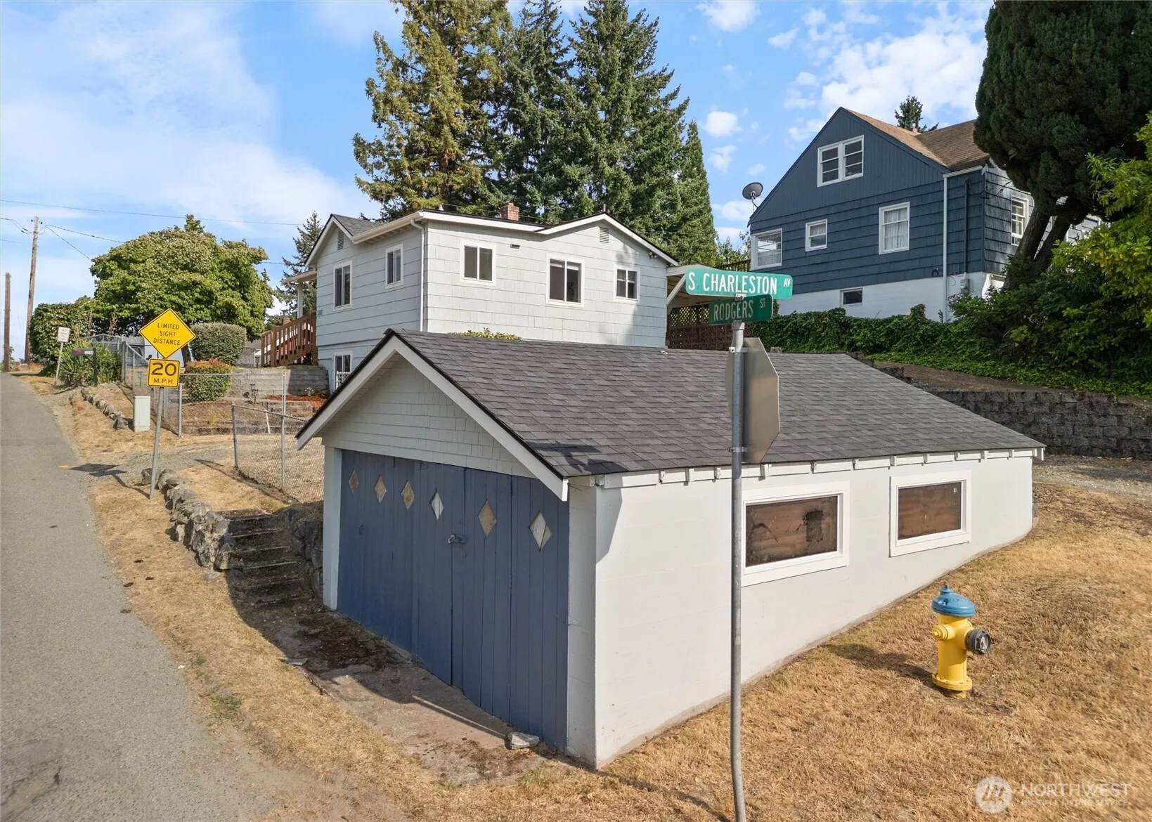 Property photo for 3311 Rodgers Street, Bremerton photo 2