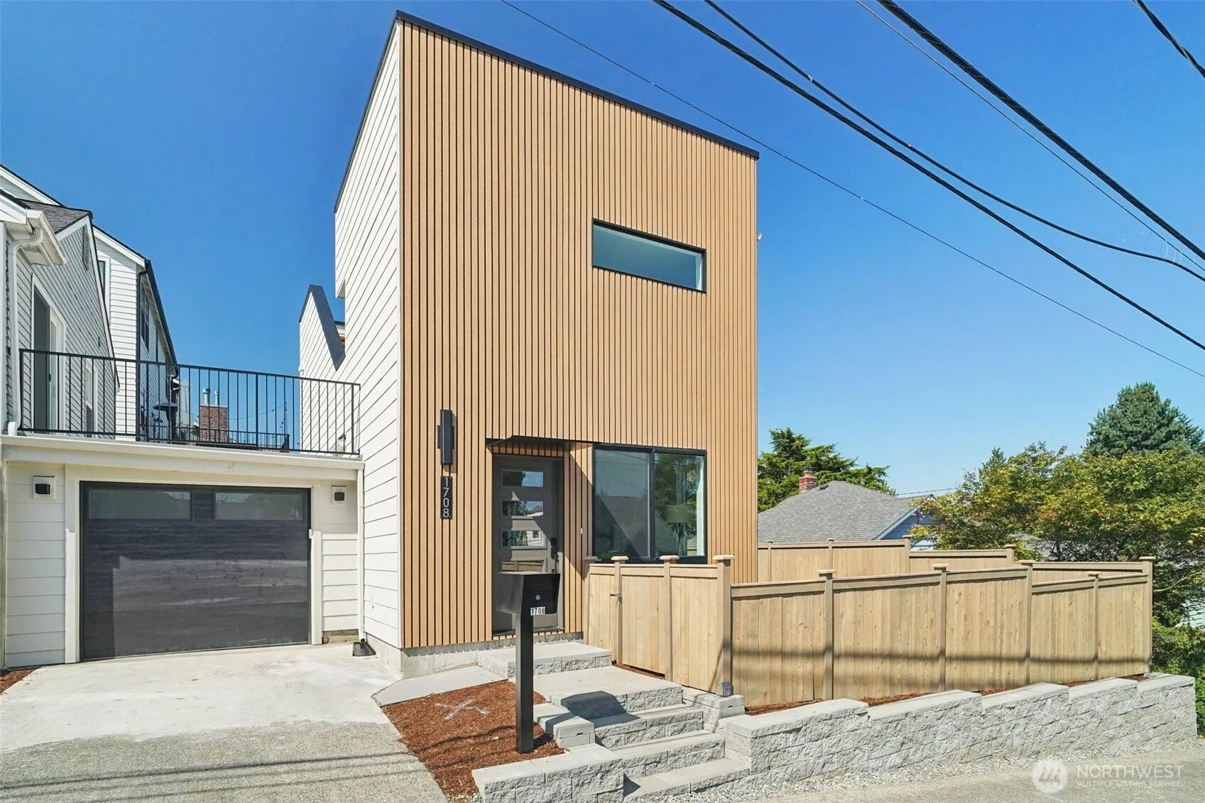 Property photo for 1708 Ne 89th Street, Seattle